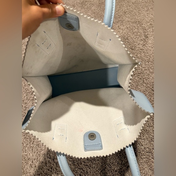 Pixie Mood Annalise Slim Tote Bag in Baby Blue Vegan Leather - Picture 3 of 10